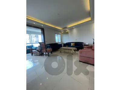 Apartment For Sale in Horch Tabet -  شقة للبيع في حرش تابت
