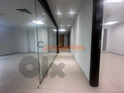 Office For Rent in Ramlet al Baydah – CPBHS82 مكتب للإيجار في الرملة