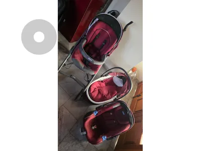 chicco strollers carseat(0 to 13 kg) baby and carrycot