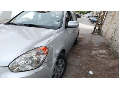 Hyundai Accent 2010 71558894
