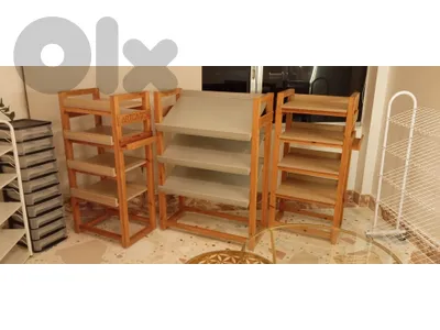 Good condition Bookshelves and Display shelve