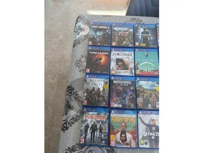 ps4 cds for sale in very well condittion
