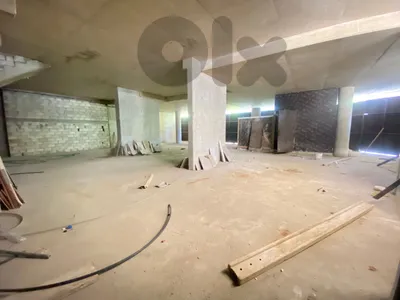 Showroom for Rent in Hamraصالة عرض للإيجار في الحمرا