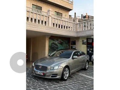 Jaguar F-Pace 2014 clean