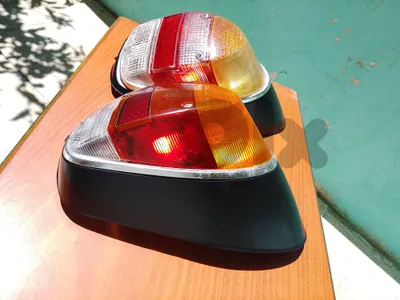 Original late-model Beetle tail lights