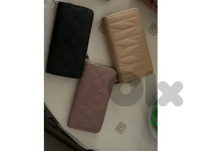 hirls purses