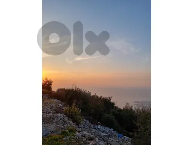 Land with see view for sale in ghosta