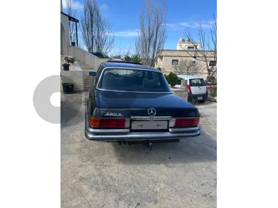 Mercedes-Benz 240/260/280 1976