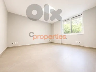 Office for Rent in Badaro – شقة للإيجار في بدارو CPBZK21
