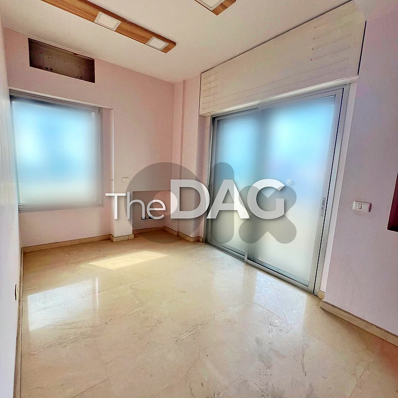 Prime Location 320 SQM Office for Rent in Jal El Dib Highway مكتب للإي