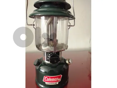 فانوس كولمان قديم يعمل على الكاز - Vintage Coleman Lantern
