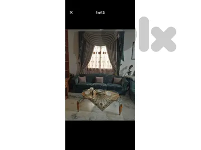 برادي وطاولة