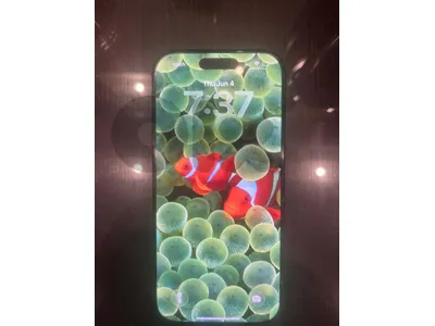 iphone 15 pro very good condition