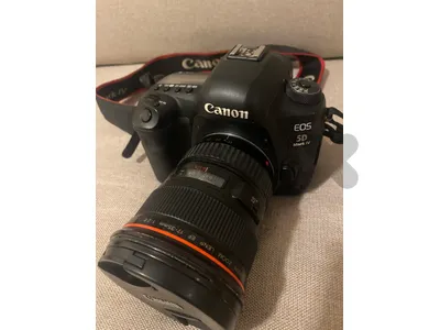 Canon 5e mark 4 with lens 17/35 F2.8