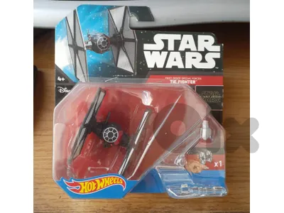 Star Wars Special Forces The Fighter plastic model.