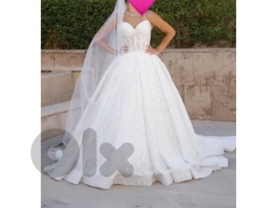 wedding dress