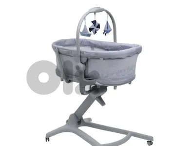 chicco 4 in 1 baby hug like new
