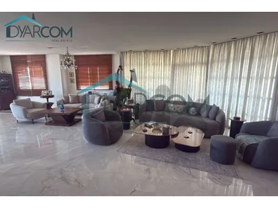 DY3575 -  Manara Spacious Penthouse with Rooftop for Sale!