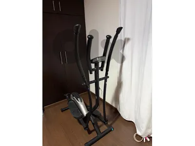 Domyos Elliptical Trainer - Excellent Condition