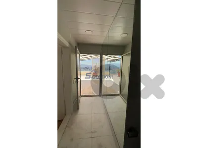 Apartment +terrace in Achrafieh for rent/شقة+ تراس في الأشرفية للايجار