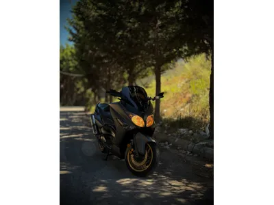 Yamaha Tmax
