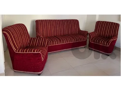 Elegant 3-Piece Living Room Sofa Set – Red Striped Fabric
