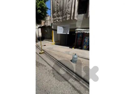 يصلح كاراج حدادة بويا سيارات او مستودع 550متر+/زقاق البلاط سليم سلام