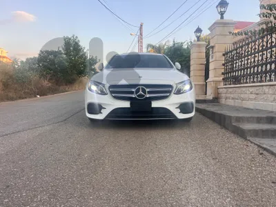 Mercedes-Benz E 2017, look AMG, clean , no accident.