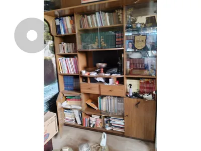 فيترين كبيرة