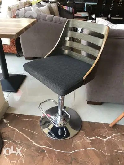 bar chair Is1