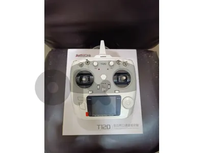 RadioLink T12D 12CH مع Receiver وبوكس أصلي - حالة ممتازة