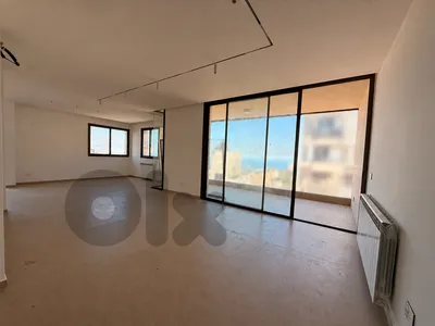 Rabwe/Rabieh 220 sqm high end finishing with a sea view !