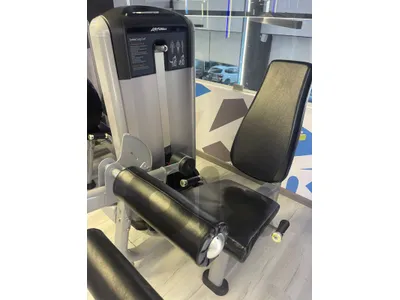 Seated leg curl like new heavy duty