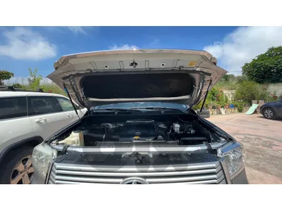 Toyota Tundra 2015