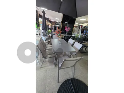 steel table with chairs. طاولة ستيل مع كراسي