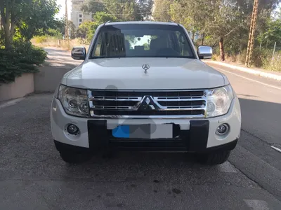 Mitsubishi Pajero 2011
