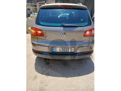 Volkswagen Tiguan 2010 kettaneh source