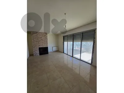 Apartment for sale in Qortada شقة للبيع في قرطاضة