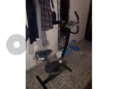 دراجة ثابتة بحالة جيدة