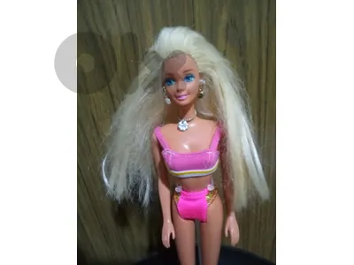 SPARKLE BEACH Barbie rare Mattel year 1995 Barely used Still good doll, wearing a brand tag similar swimwear +shoes.=40$