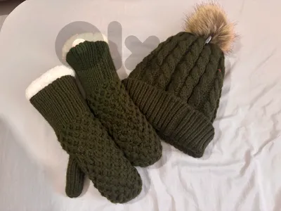 Bonnet & Gloves