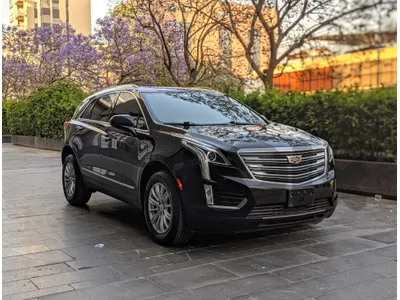 Cadillac XT5 2018 Luxury AWD V6 / Original paints Cadillac XT5 2018 Luxury AWD V6 / Original paints
