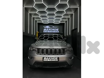 Jeep Grand Cherokee Laredo 4x4 2018