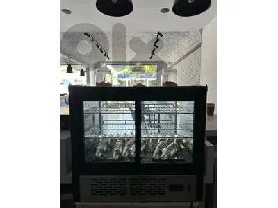 display fridge like new 70 cm براد عرض جديد