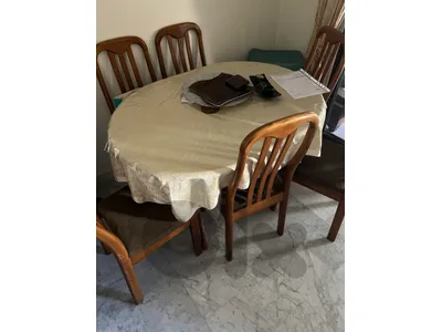 Dining table with 6 chairs