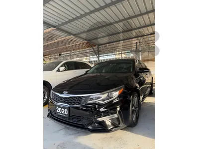 Kia Optima 2020 limited premium CLEAN CAR FAX