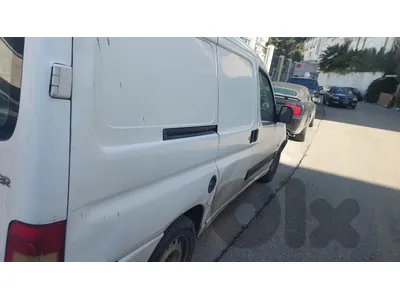 2013 Peugeot Partner