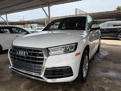Audi Q5 2018 CLEAN CAR FAX