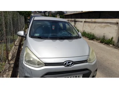 Automatic Hyundai I10 2015 Grand i10 silver