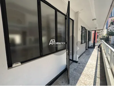 Office For Rent in Tabaris - مكتب للإجار في الأشرفية